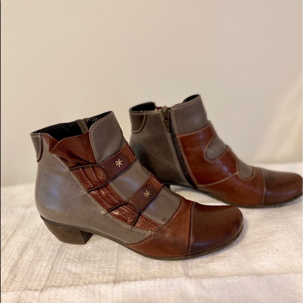 Fidji leather ankle boots 8.5